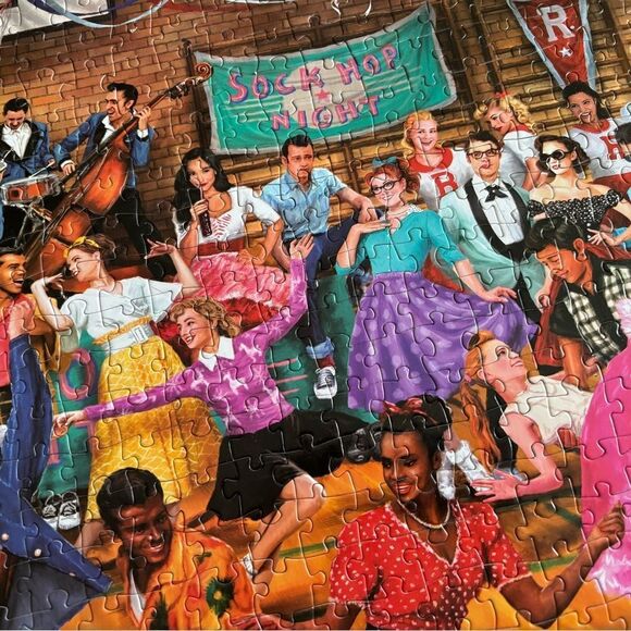 Jigsaw Puzzle 50s Sock Hop 750 Pieces - Picture 7 of 8